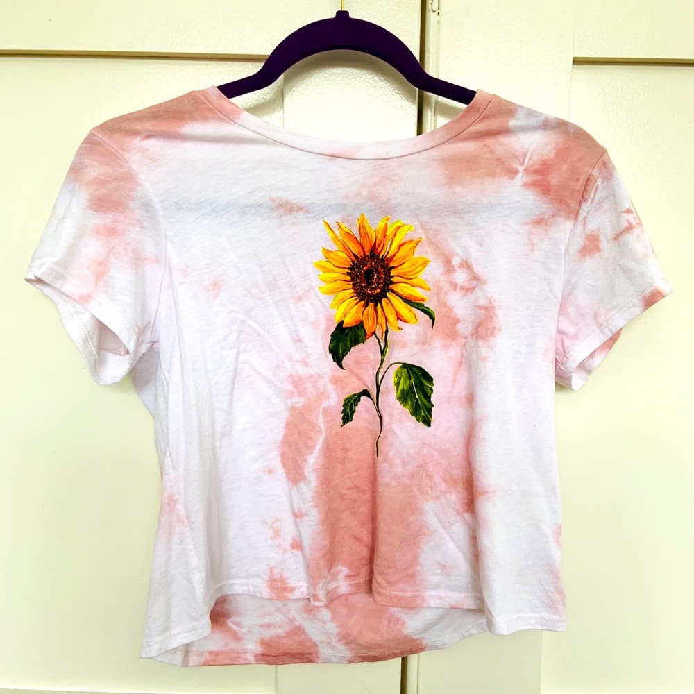 Cute sunflower shirt🌻
